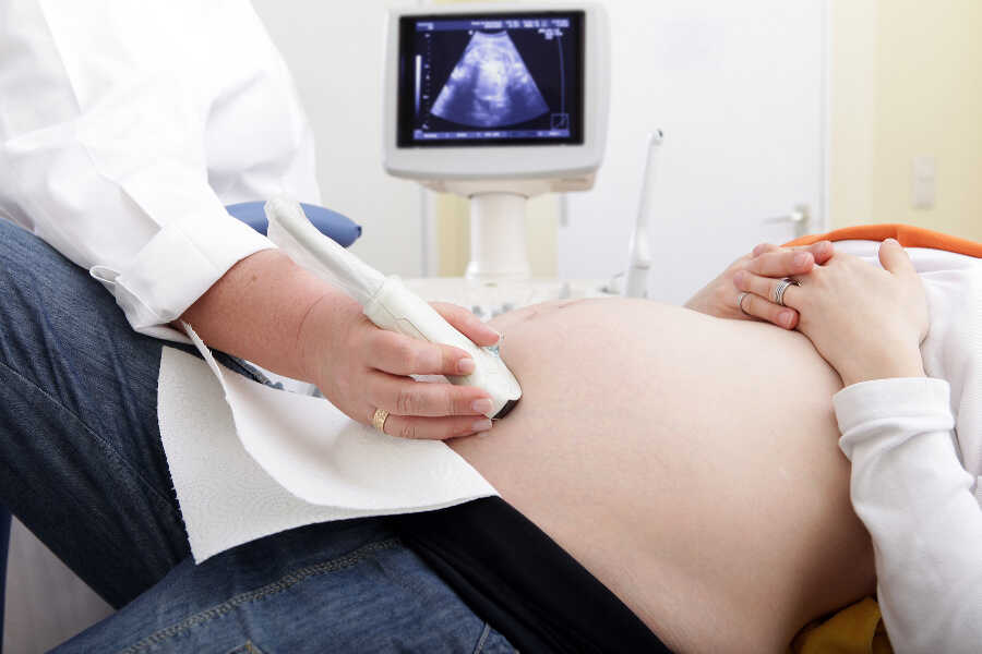 Kiedy wykonać test ciążowy?